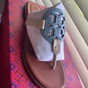 Gorgeous NEVER WORN Tory Burch Miller Sandals!